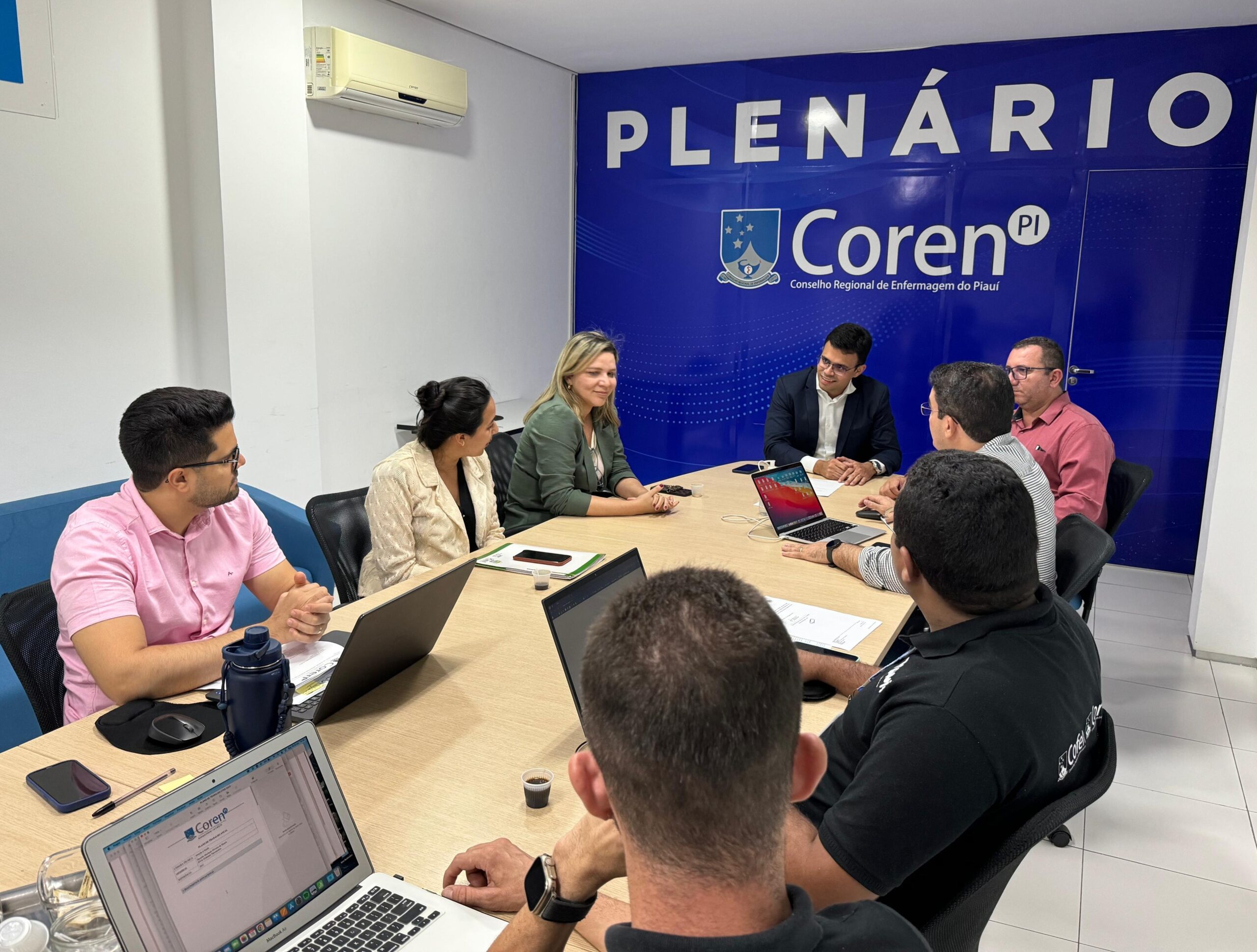 Coren-PI garante a adequação da carga horária dos Enfermeiros  Responsáveis Técnicos do HGV