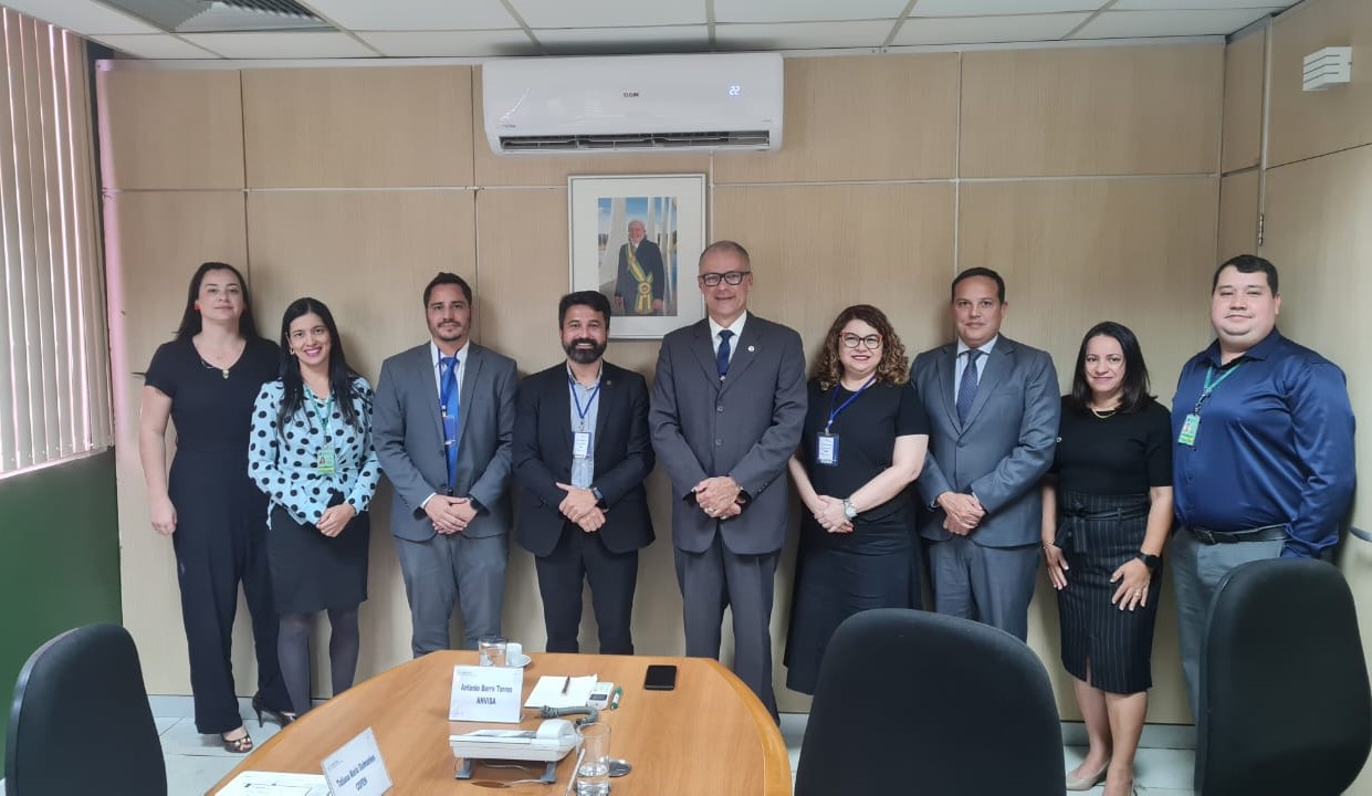 Anvisa acata pedido do Cofen e inclui enfermeiros em sistema de prescrição de medicamentos controlados