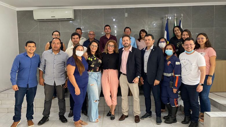 Câmara Municipal de Cajueiro da Praia aprova jornada de 30 horas para a Enfermagem
