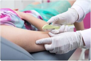 Enfermeiros capacitados podem inserir implante contraceptivo no SUS