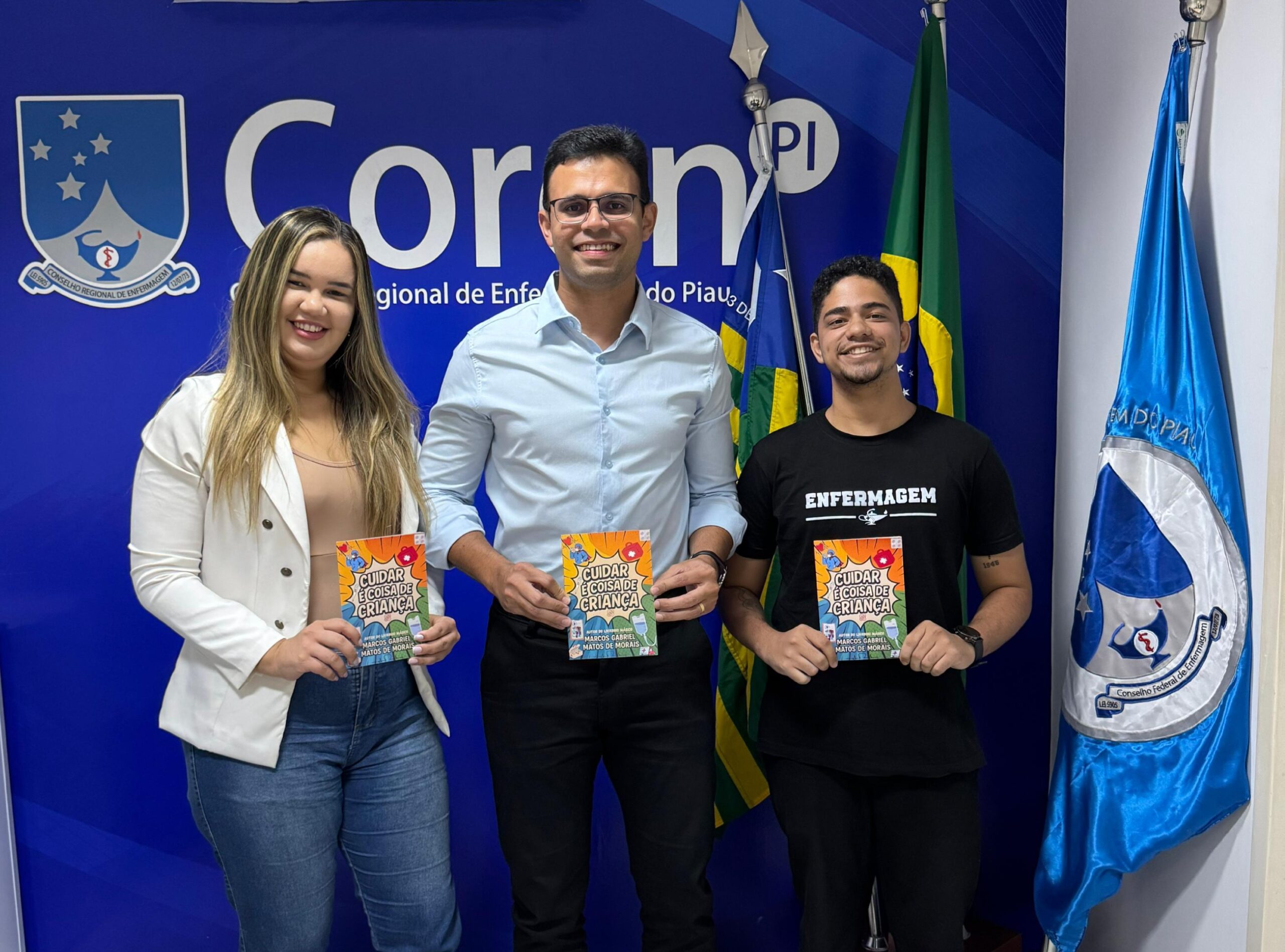 Estudante de Enfermagem lança livro infantil que valoriza o cuidado da Enfermagem desde a infância