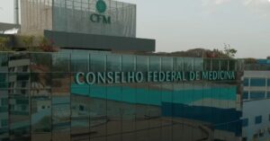 CFM se retrata e reconhece legitimidade da prescrição por Enfermeiros